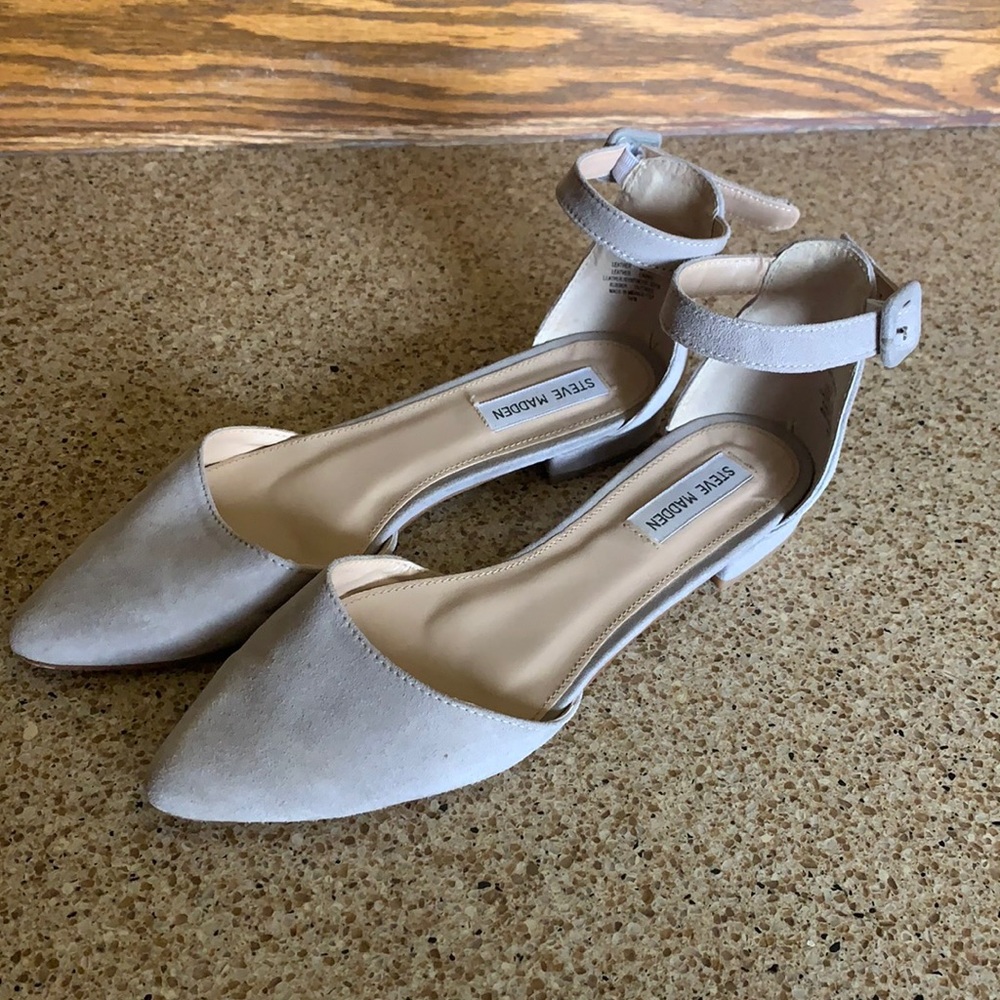 Steve Madden grey ankle wrap flats